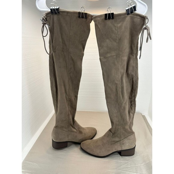 SM New York Women's Brown Suede Side Zipper Tall Boots. Size: 10 - Picture 3 of 11